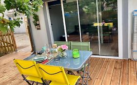 Charmant chalet avec une grande terrasse au Pyla