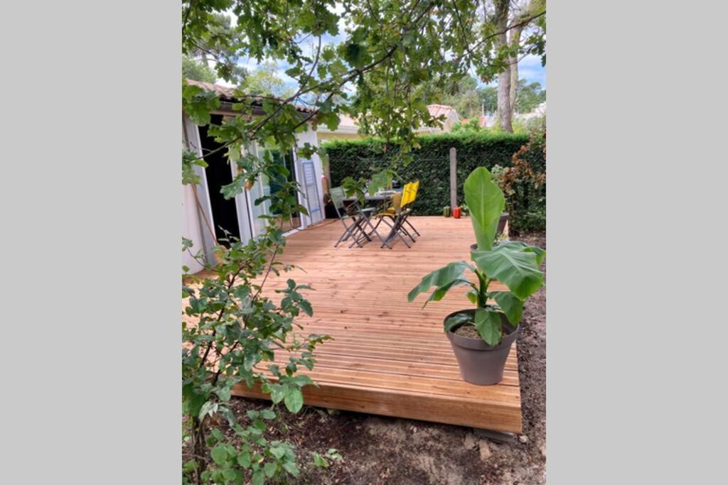 Charmant chalet avec une grande terrasse au Pyla La Teste-de-Buch Extérieur photo